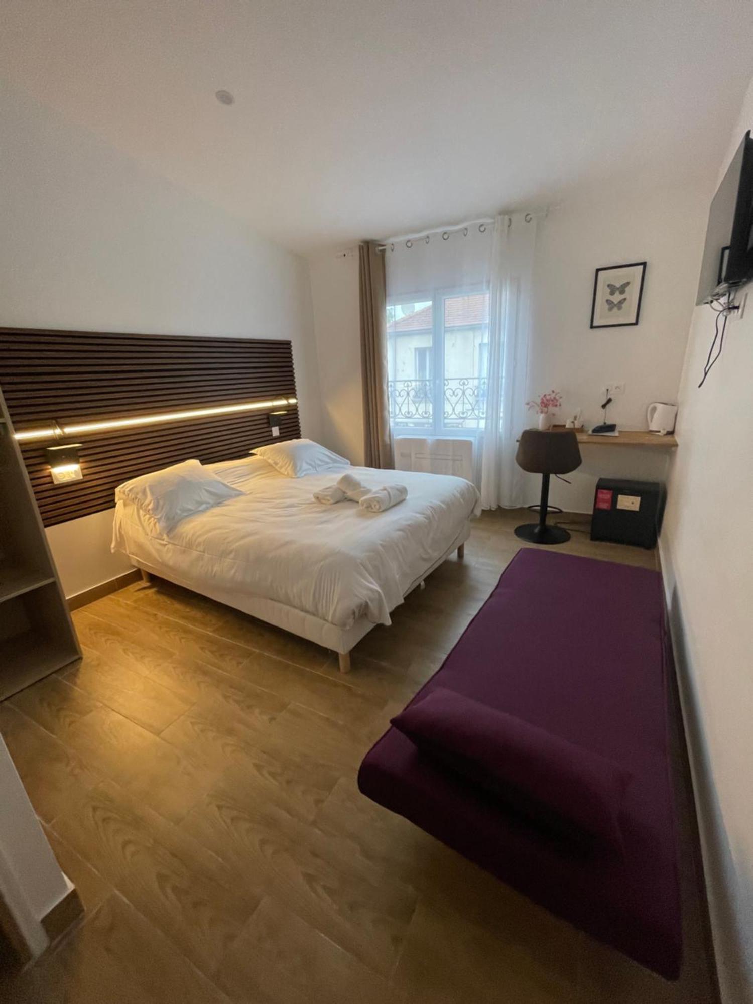 Hotel Du Parc Canal - Stade De France แซงต์-เดอนี ภายนอก รูปภาพ